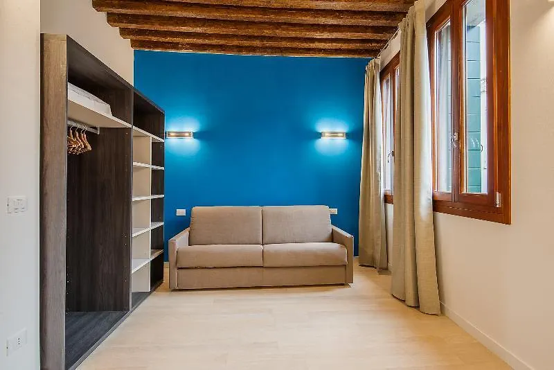 Charming Palace Corte Del Teatro Venice Italy