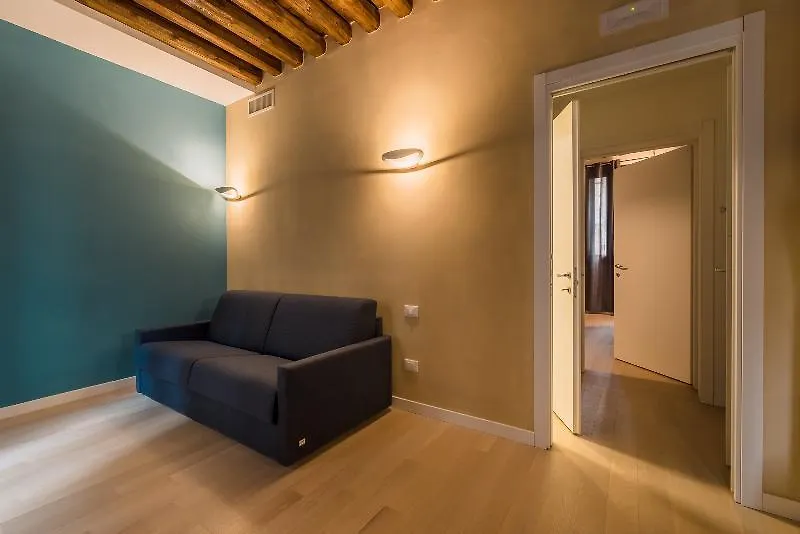 Aparthotel Charming Palace Corte Del Teatro Venice