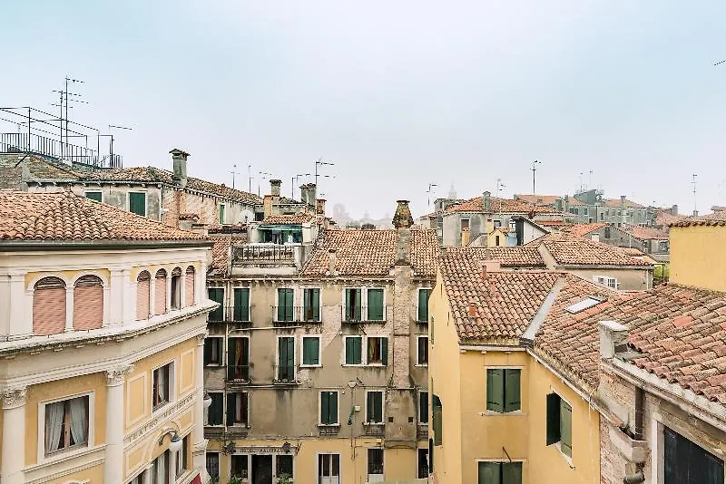 Aparthotel Charming Palace Corte Del Teatro Venice